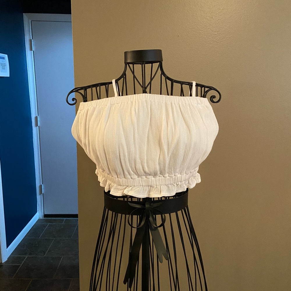 White crop top